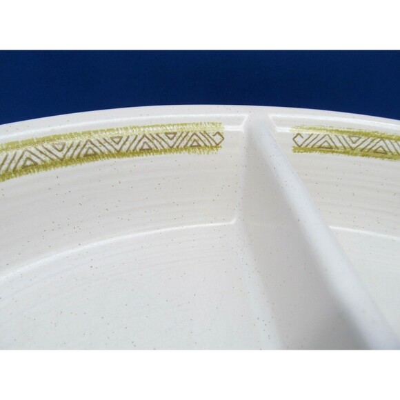 Franciscan Hacienda Green 11" Divided Bowl - Picture 3 of 12